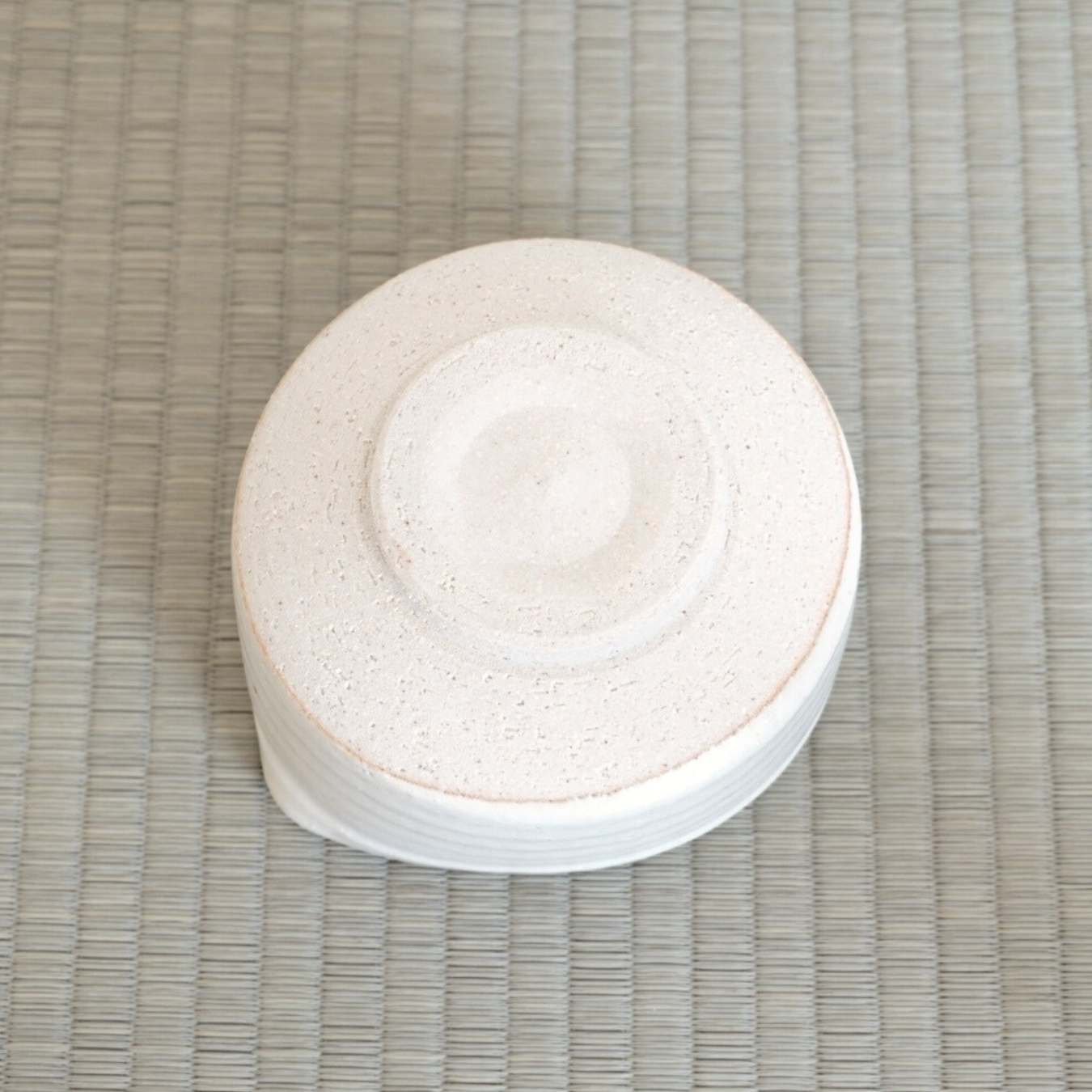 Bol à matcha avec bec verseur (blanc)
